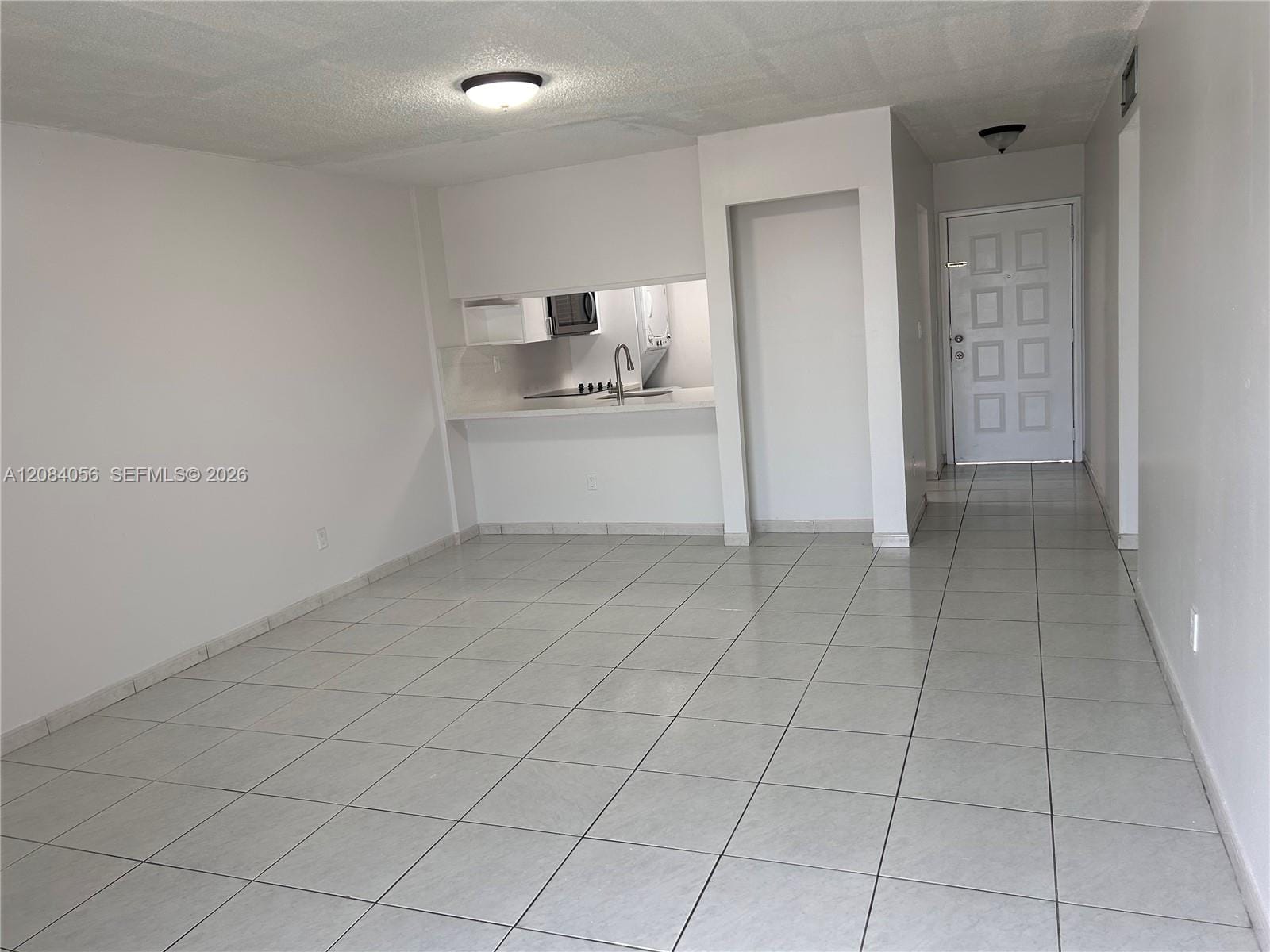 460 E 23rd Street 410, Hialeah, FL 33013 photo 1