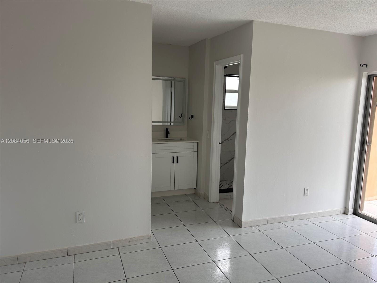 460 E 23rd Street 410, Hialeah, FL 33013 photo 9