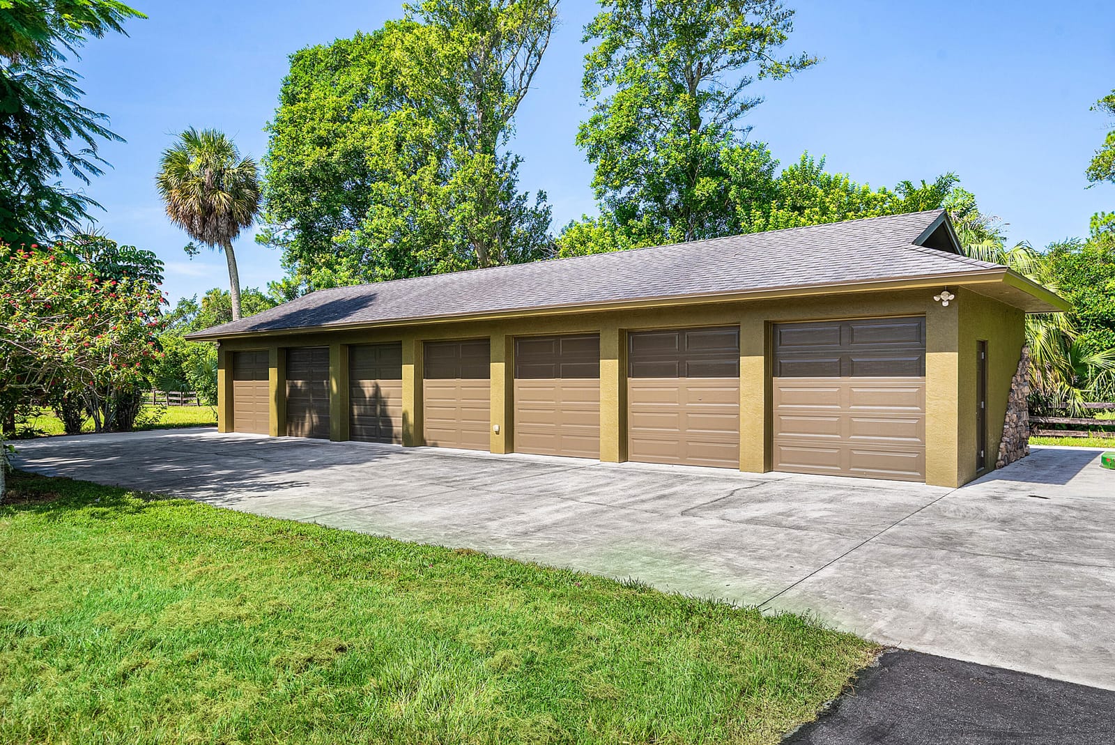 11802 ACME Road — photo 10