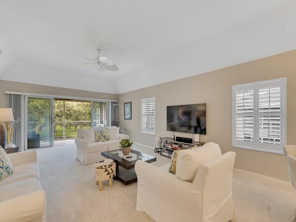 131 E Park Shores Circle 10E — photo 3
