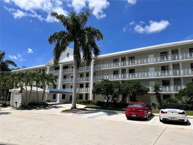 2621 Village Boulevard 205, West Palm Beach, FL 33409