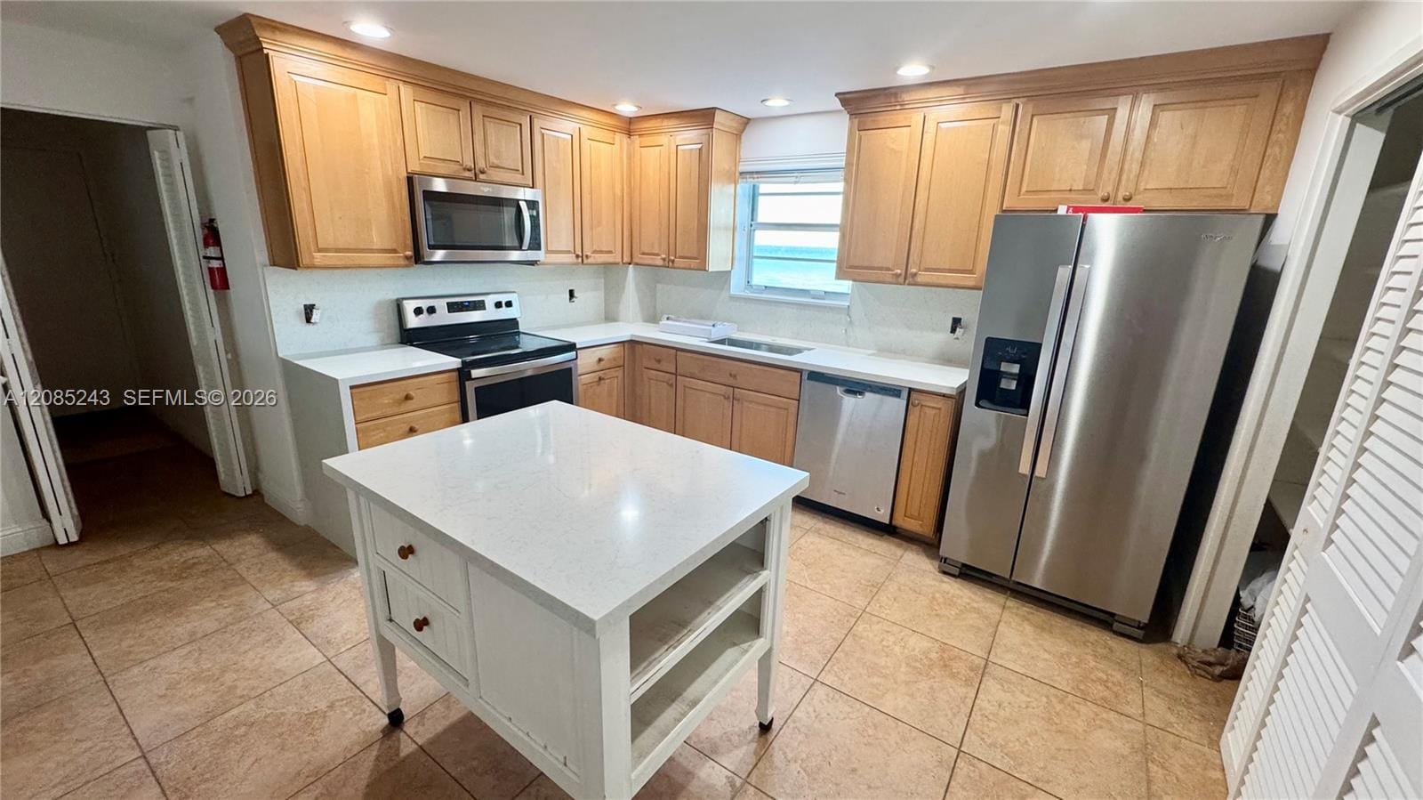 5825 Collins Avenue 5G — photo 10