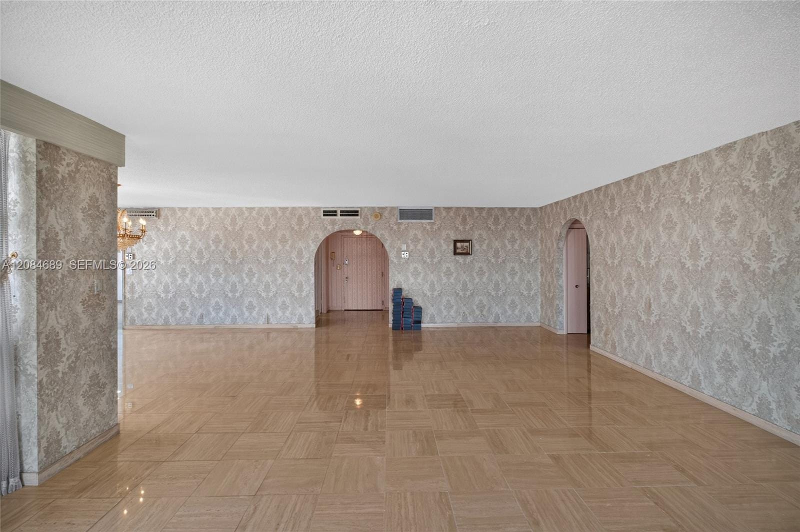 5660 W Collins Avenue 6D, Miami Beach, FL 33140 photo 10