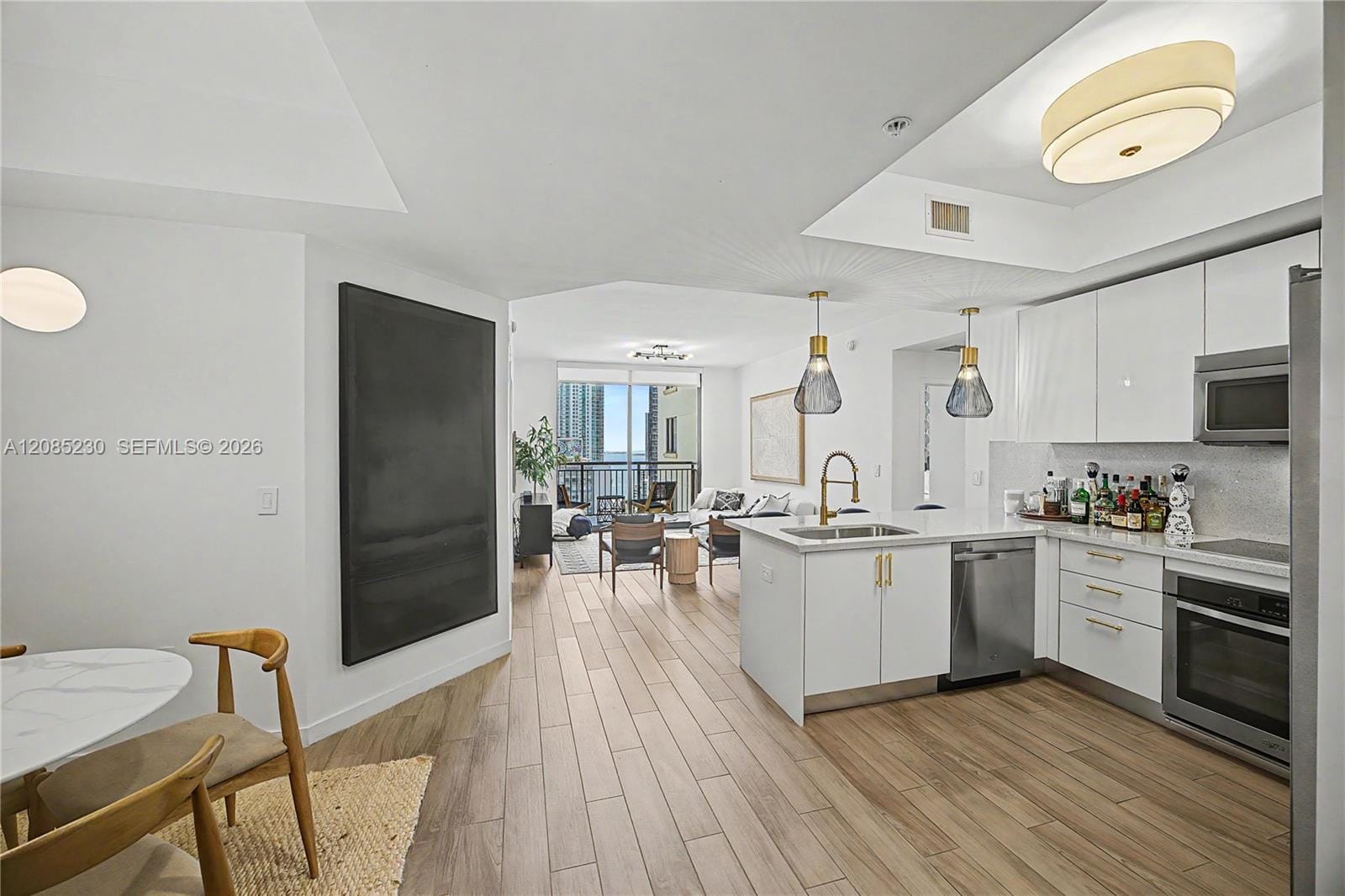 999 SW 1st Avenue 2407 — photo 2