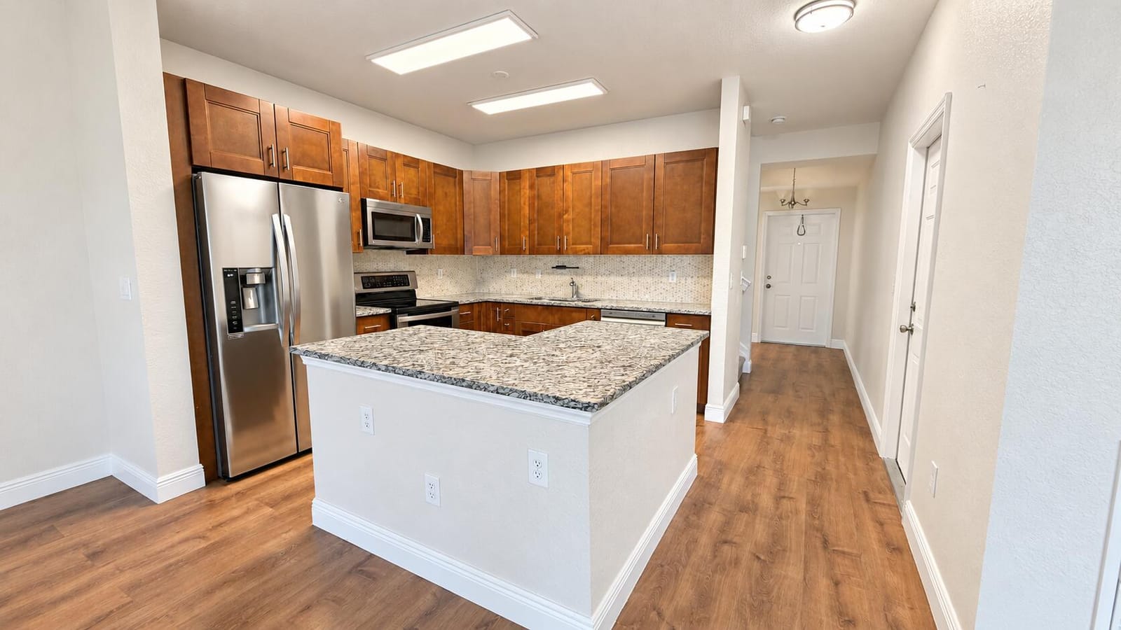4114 EMERALD Vista — photo 2
