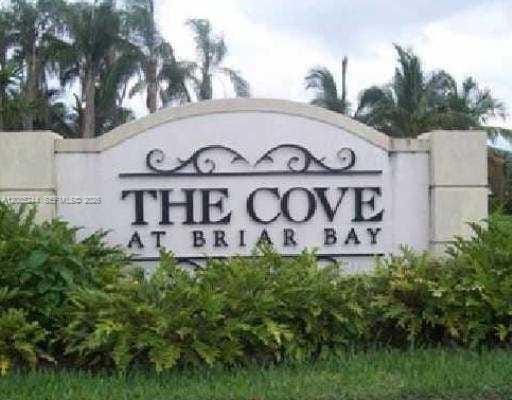 3490 Briar Bay Boulevard 104 — photo 1