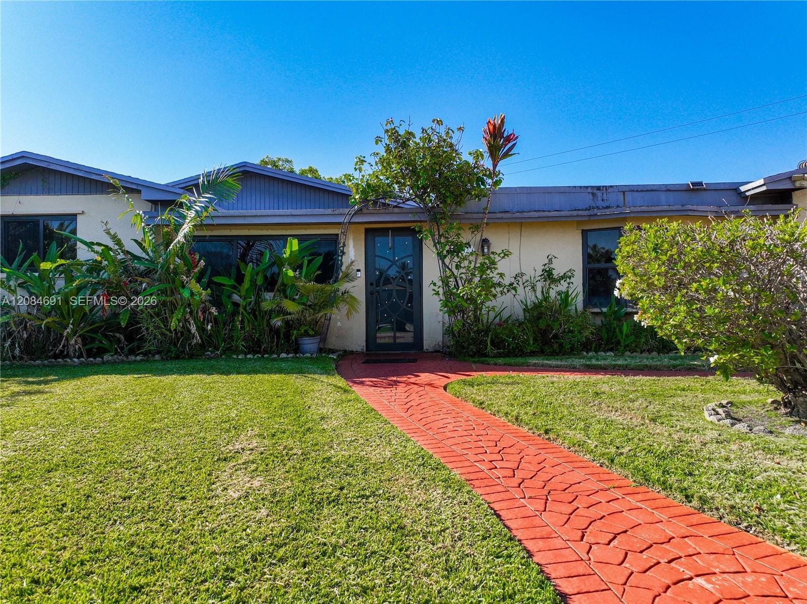 10900 SW 177th Terrace — photo 5