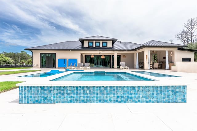 300 Montura Avenue, Clewiston, FL 33440