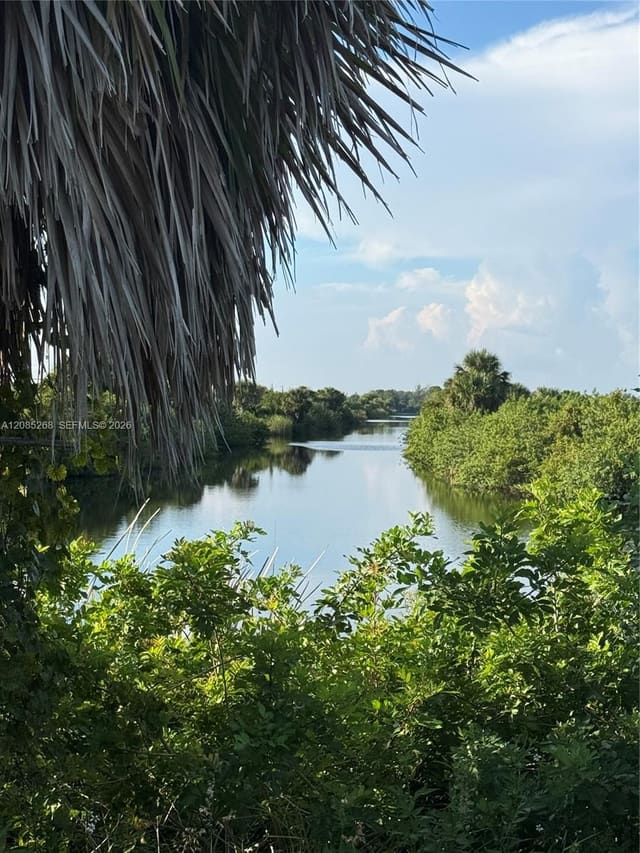 3714 NW 41st Lane, FL 33993