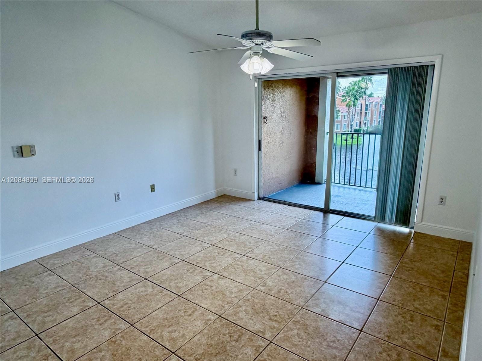 4836 N State Road 7 5308 — photo 3