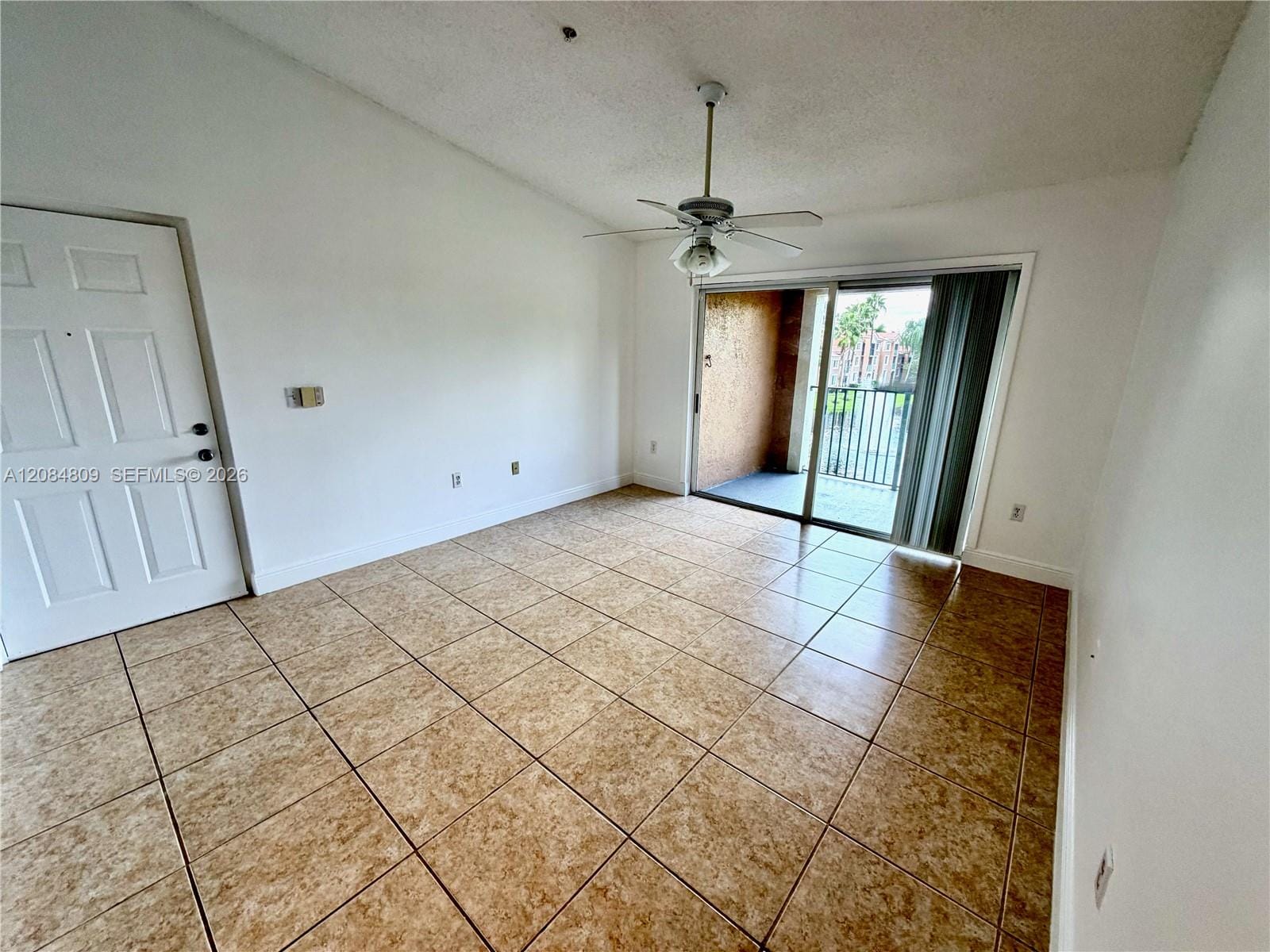 4836 N State Road 7 5308 — photo 4