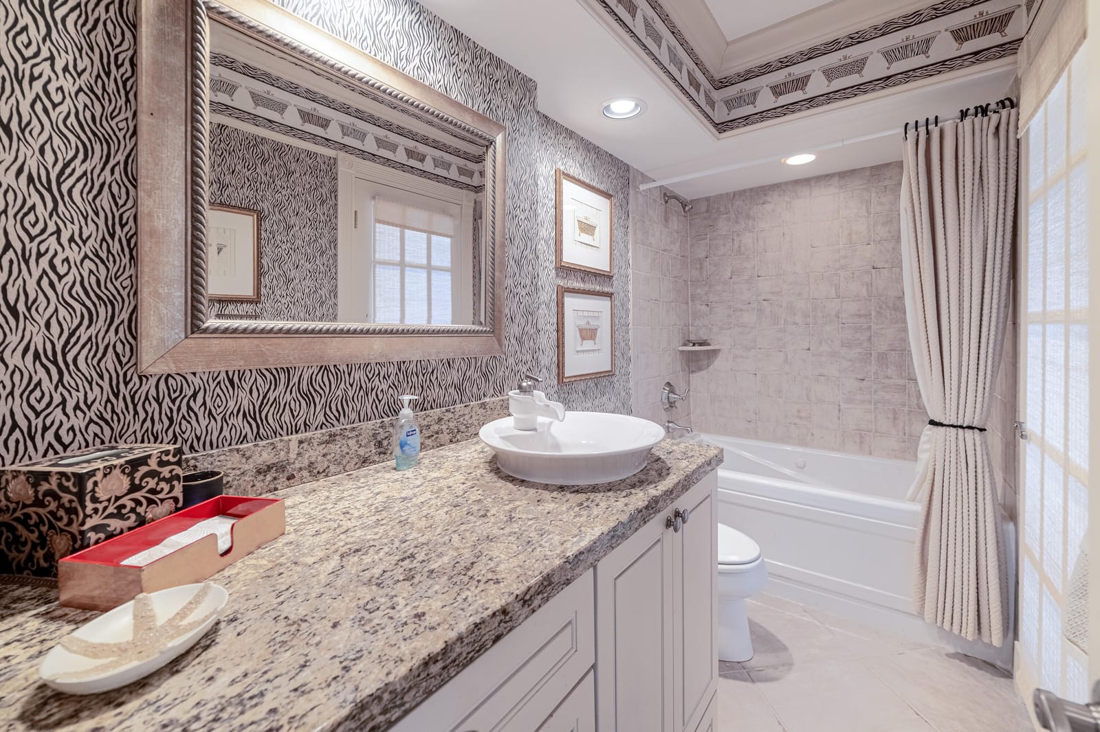 3450 S Ocean Boulevard 408, Palm Beach, FL 33480 photo 19