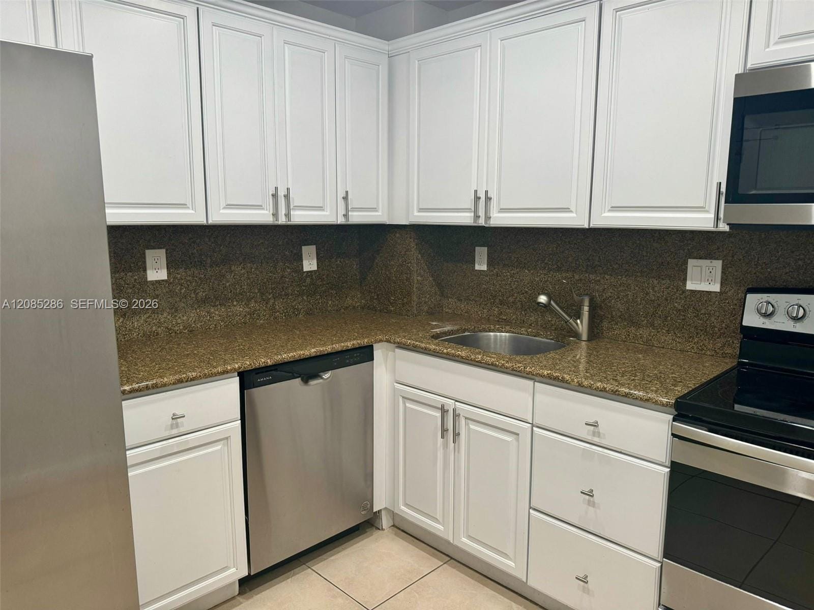13120 SW 92nd Avenue B-121 — photo 4