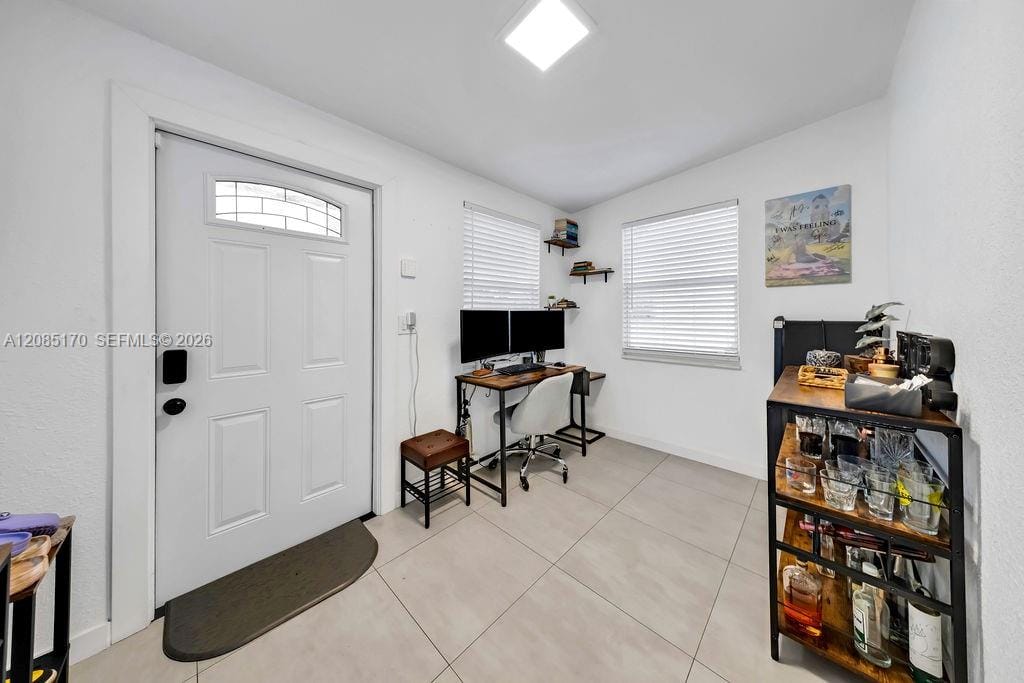 2020 Rutland Street — photo 7