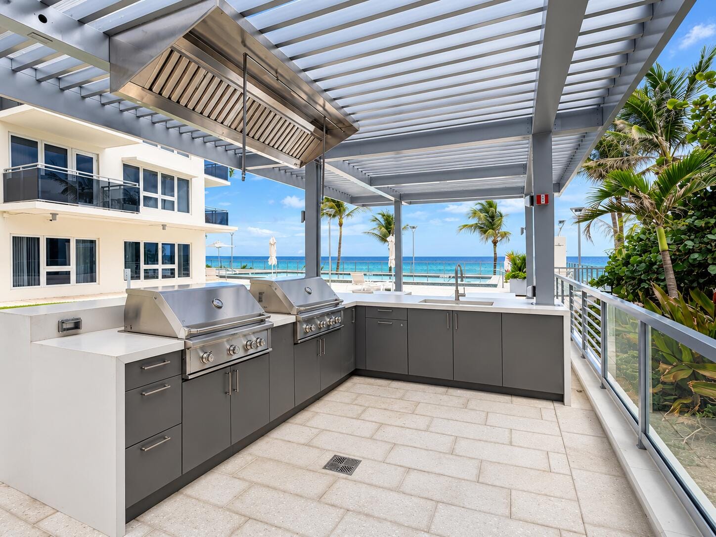 2066 N OCEAN Boulevard 4NW — photo 3