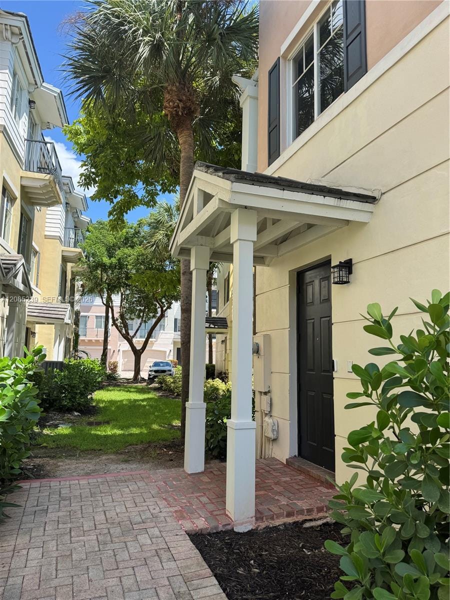 500 NW 39th Circle — photo 2