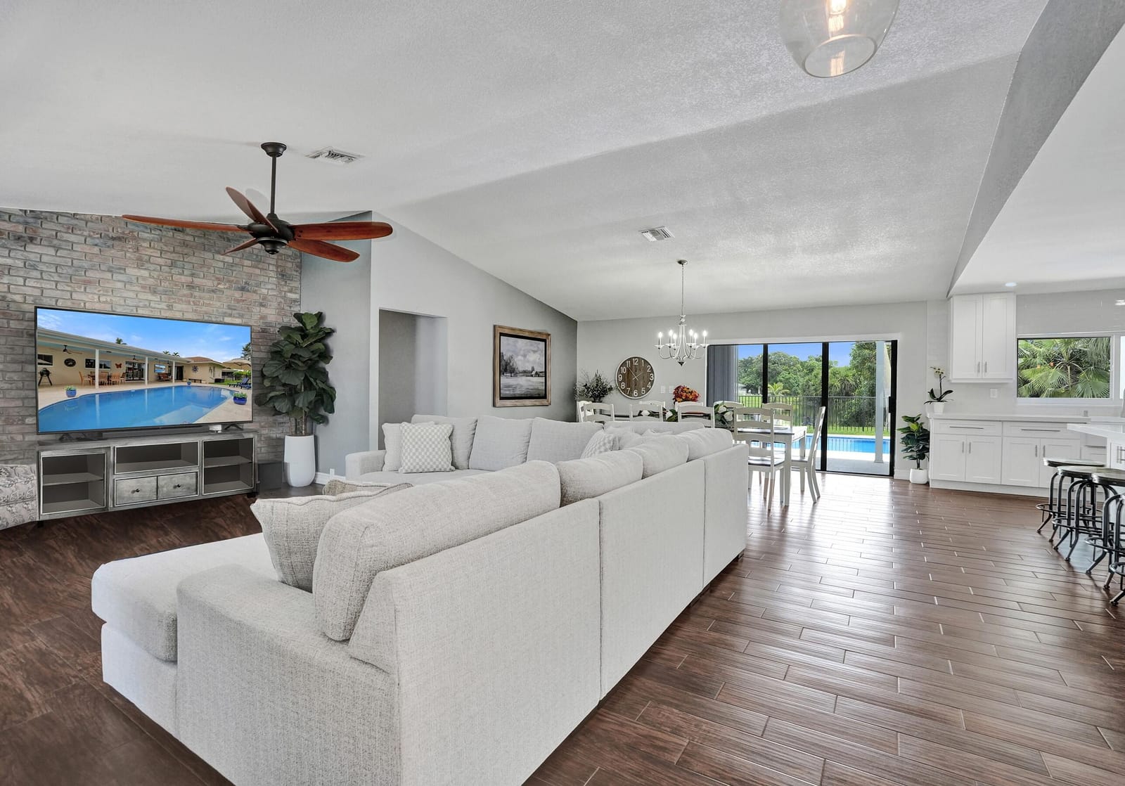 12072 NW 27TH Drive, Coral Springs, FL 33065 photo 20