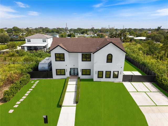 11761 SW 226th Terrace, Miami, FL 33170