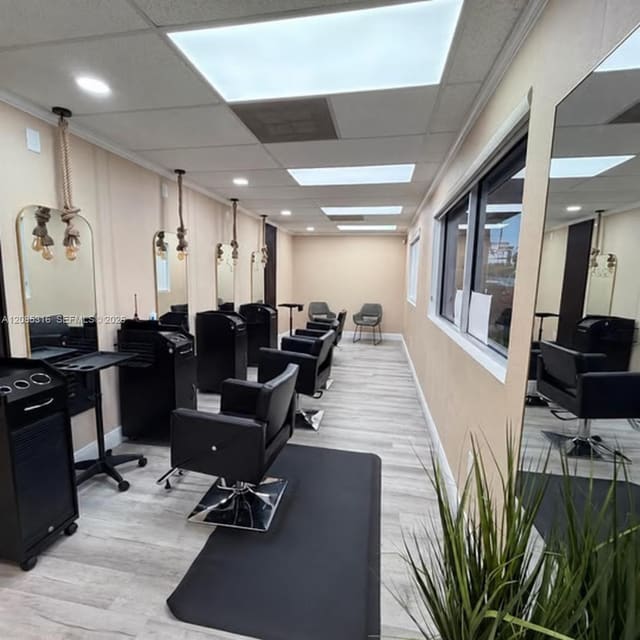 Beauty Salon Beauty Salon For Sale Near Tamiami Airport, Miami, FL 33186