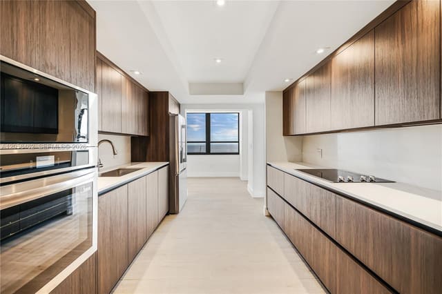 2 Grove Isle Drive B1602, Grove Isle Condo, Miami, FL
