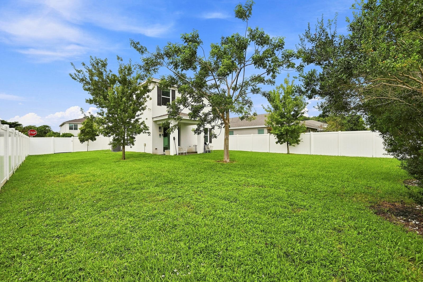 4514 Catalina Way — photo 12
