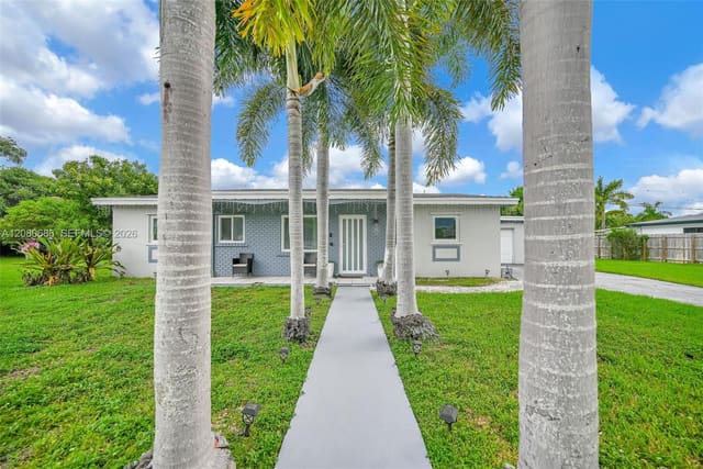 15400 SW 297th Terrace, Sherwood Forest Estates, Homestead, FL