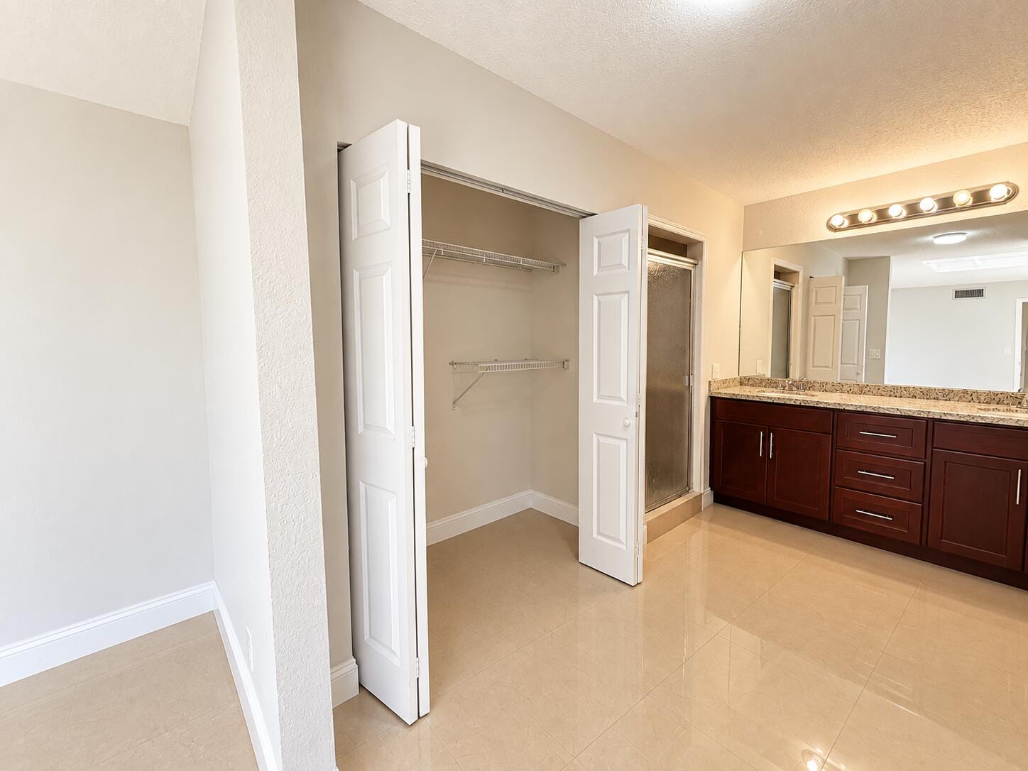 804 Springdale Circle, Palm Springs, FL 33461 photo 16