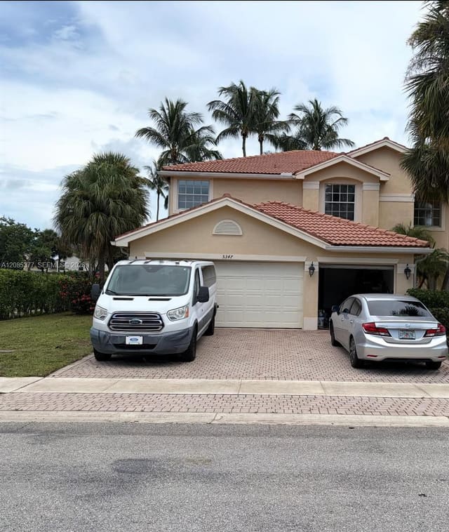 5347 Grand Banks Boulevard, Greenacres, FL 33463