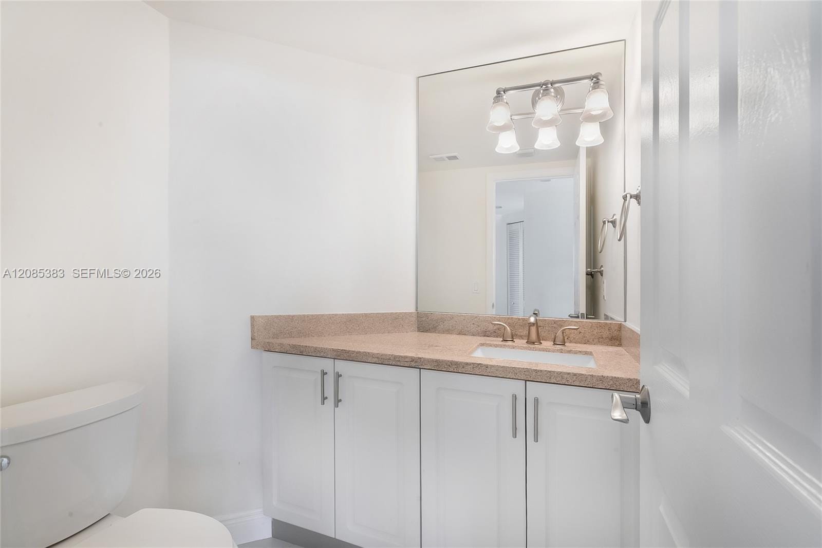 1000 W Island Boulevard 1404, Aventura, FL 33160 photo 14
