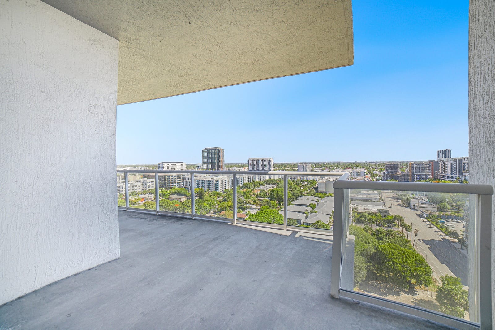 315 NE 3RD Avenue 1509 — photo 9