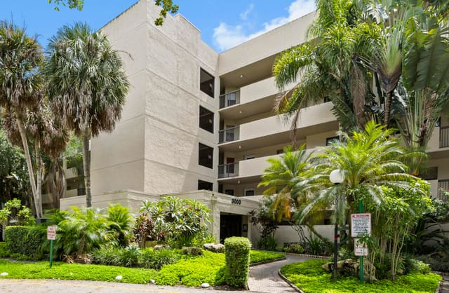 3000 NW 42nd Avenue B201, Coconut Creek, FL 33066