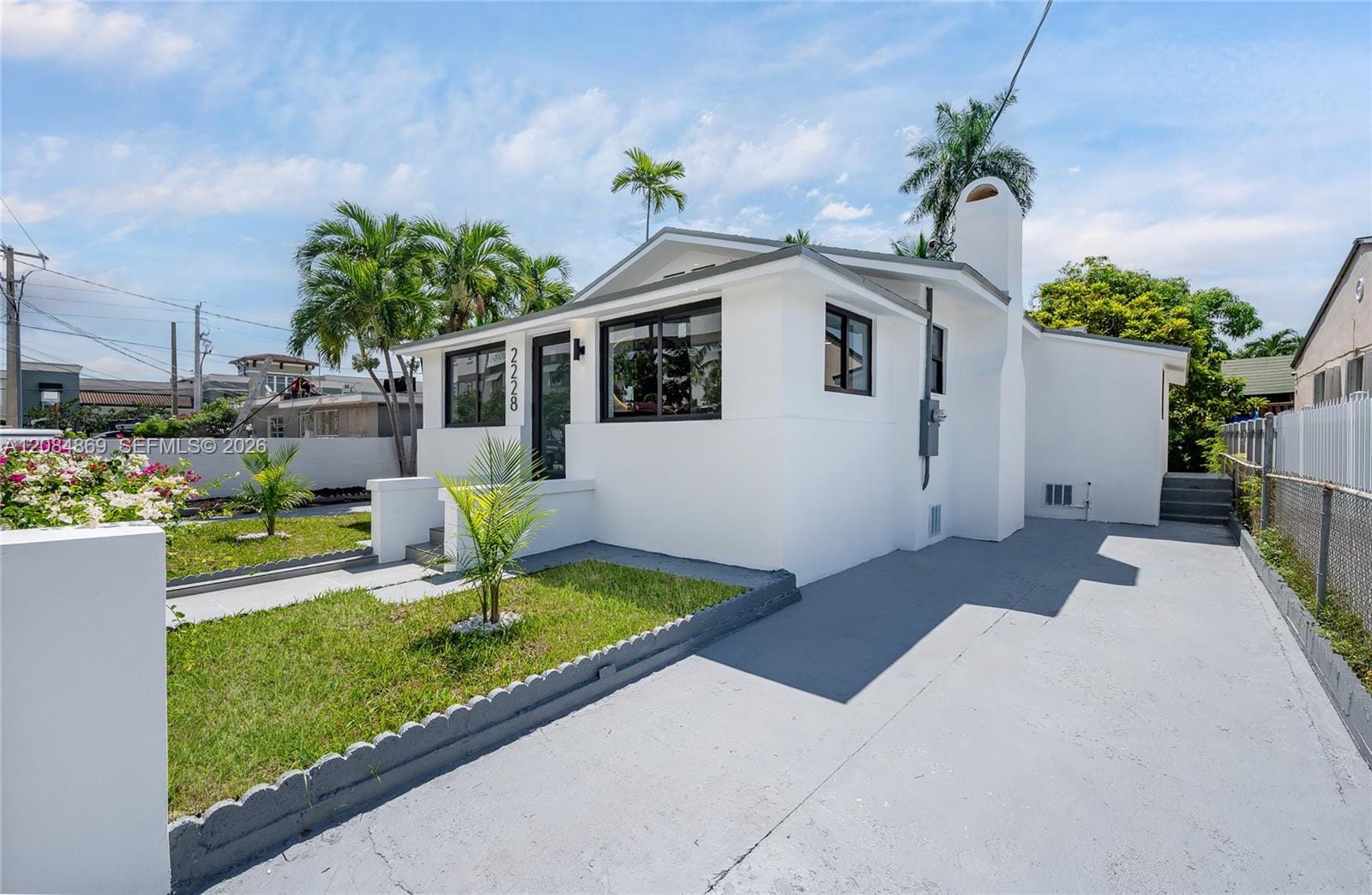 2228 SW 2nd Street — photo 4