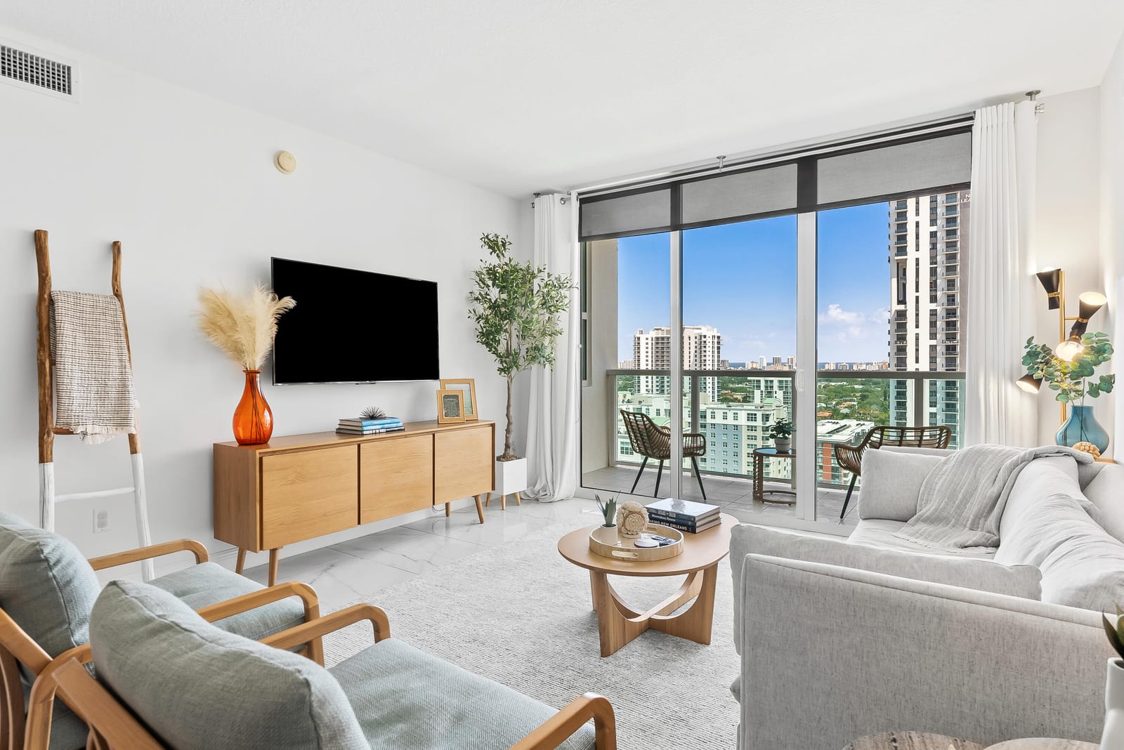 350 SE 2ND Street 2250, Fort Lauderdale, FL 33301 photo 16