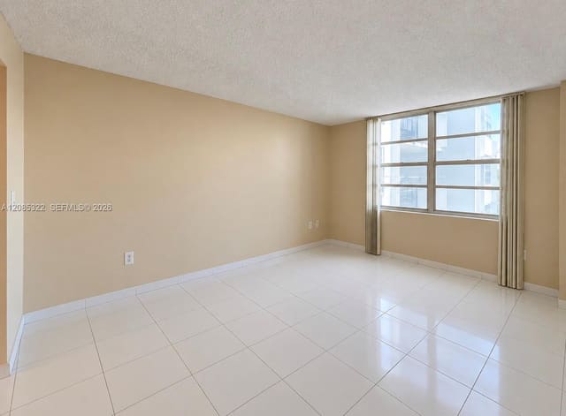 2750 NE 183rd Street 601, Aventura, FL 33160