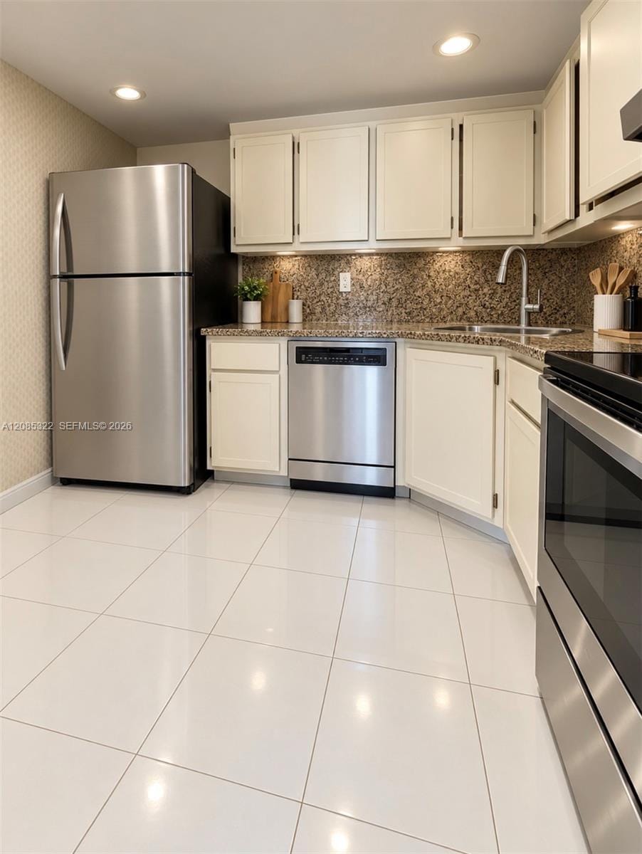 2750 NE 183rd Street 601, Aventura, FL 33160 photo 3