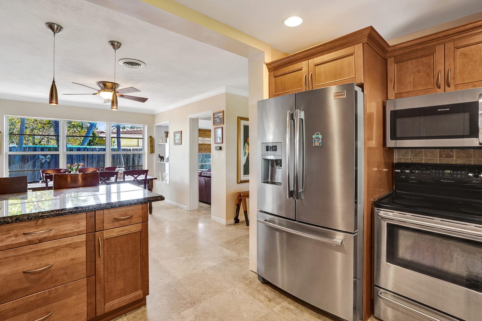 1900 N RIVERSIDE Drive, Pompano Beach, FL 33062 photo 17
