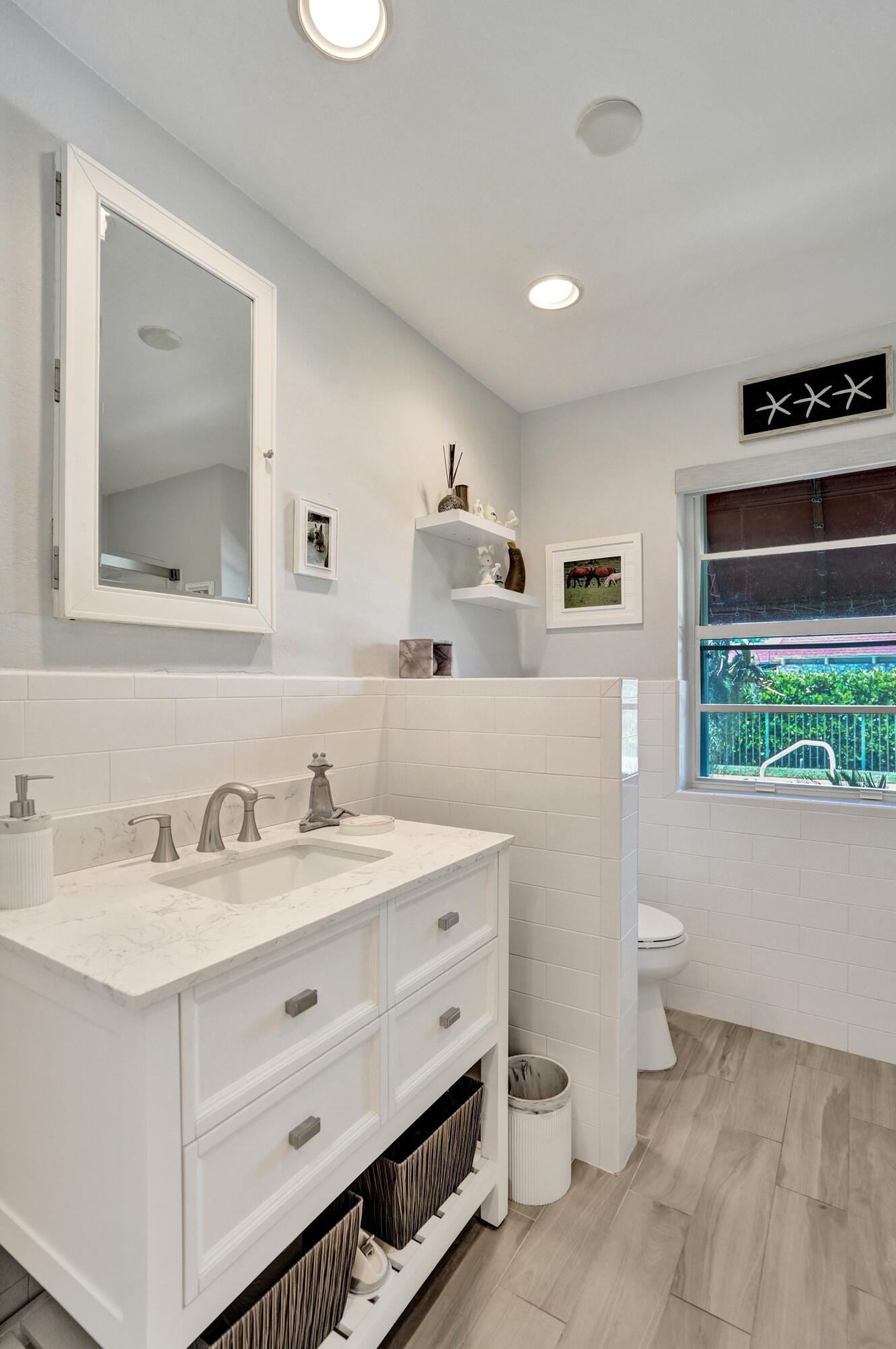 1900 N RIVERSIDE Drive, Pompano Beach, FL 33062 photo 28