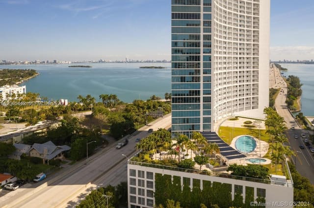 601 NE 36th Street 806, Miami, FL 33137