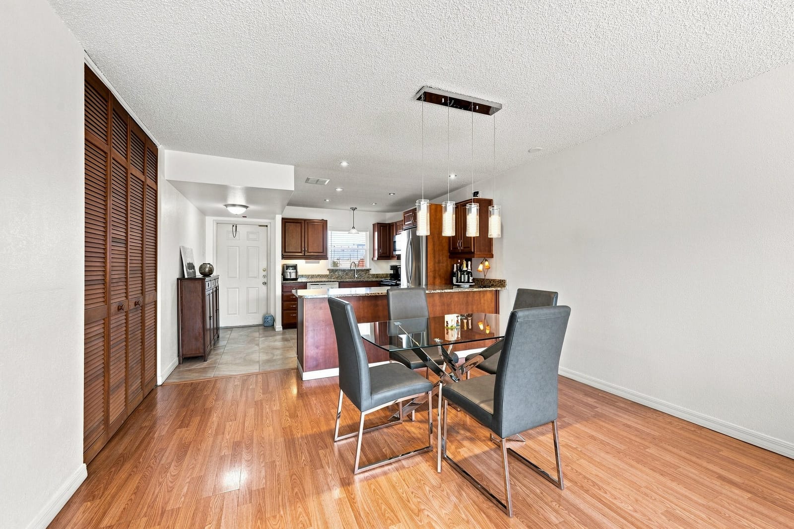 805 W Oakland Park Boulevard — photo 7