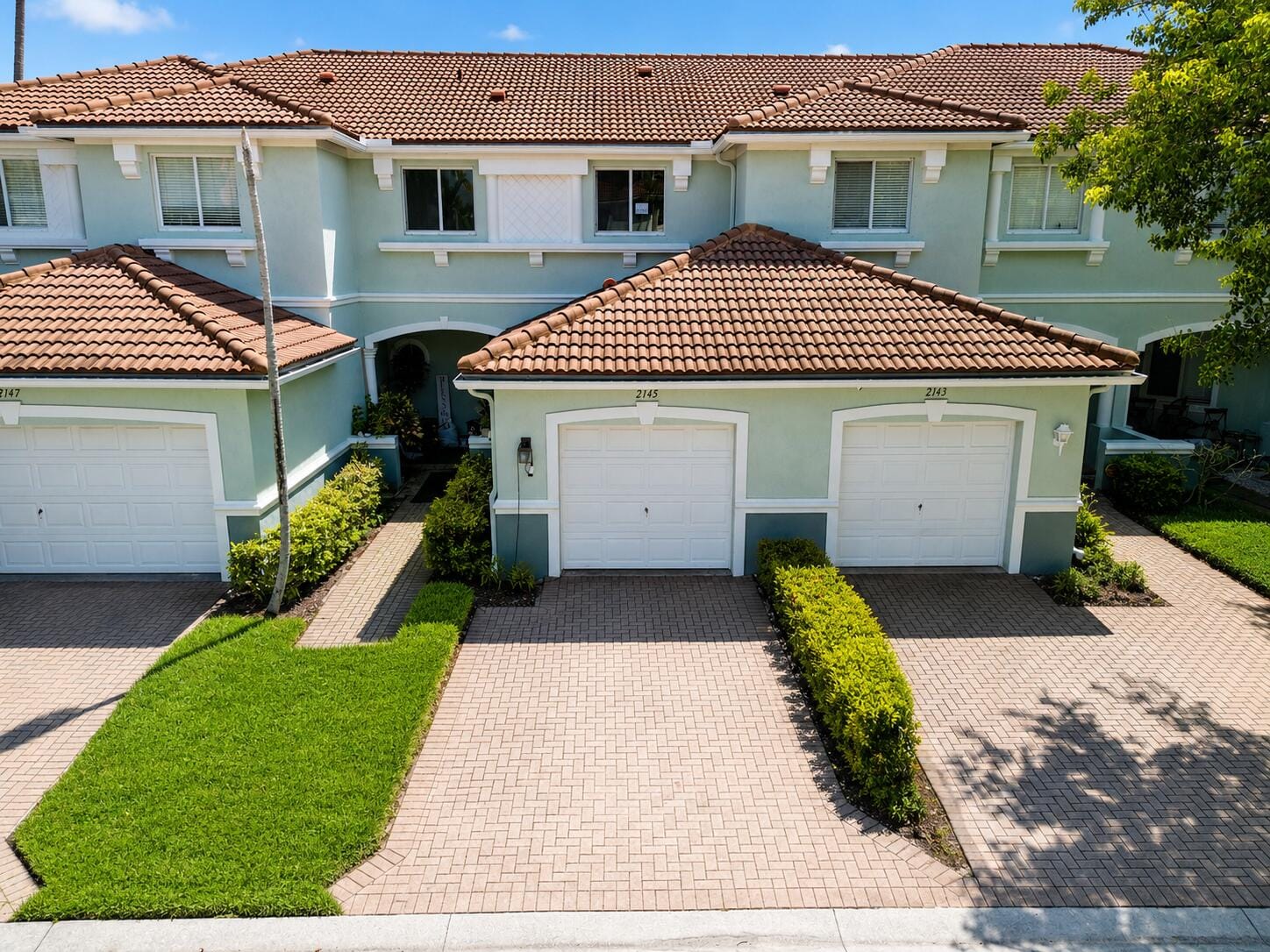 2145 Oakmont Drive, Riviera Beach, FL 33404 photo 1