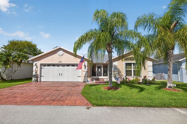 6701 ALEMENDRA Street, Fort Pierce, FL 34951