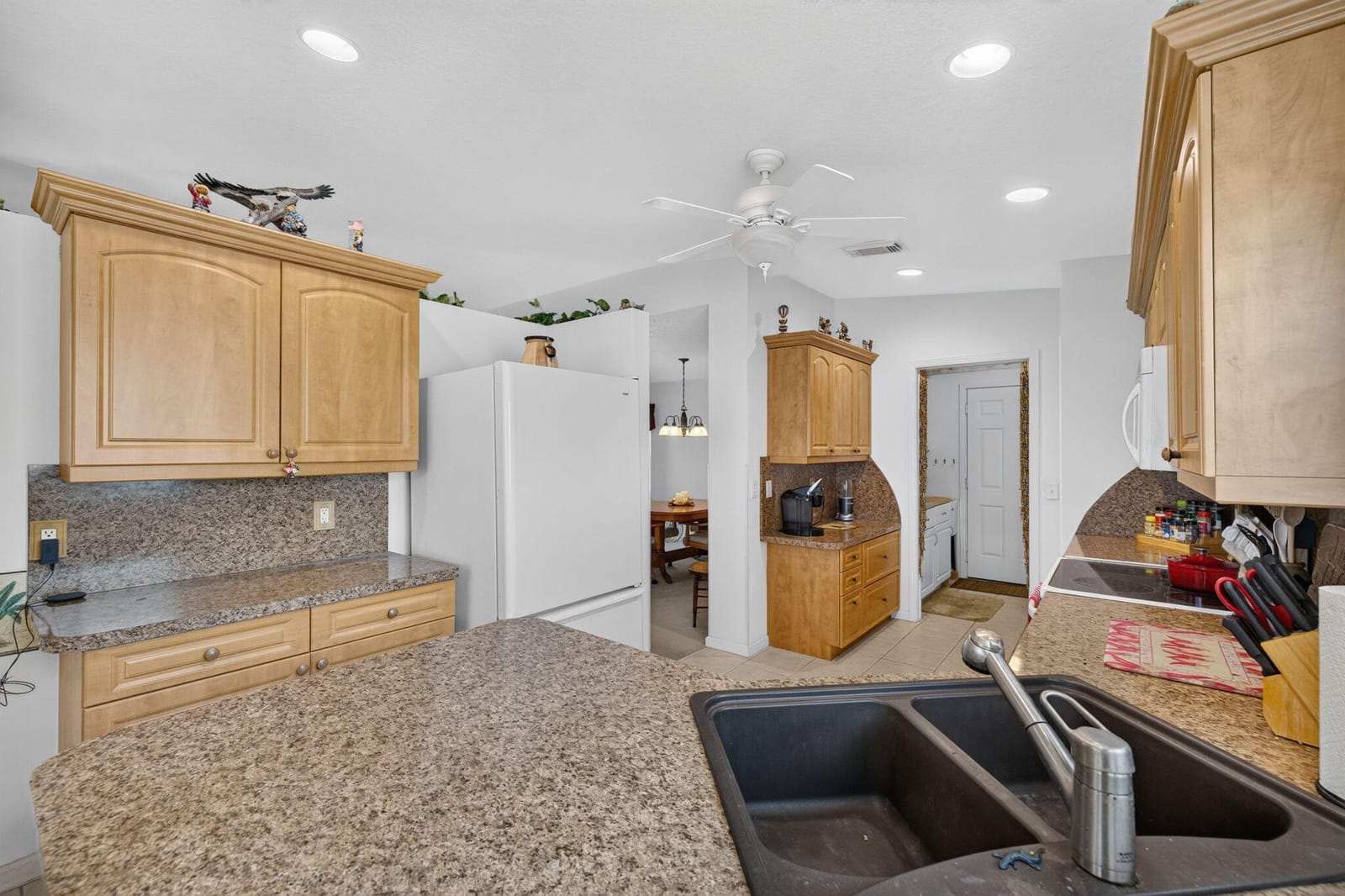 6701 ALEMENDRA Street, Fort Pierce, FL 34951 photo 9