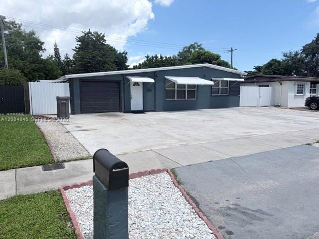 3611 SW 40th Street, West Park, FL 33023 photo 2