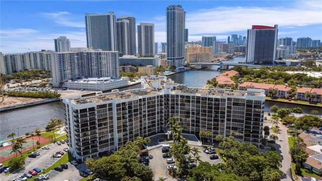 200 Leslie Drive 724, Hallandale Beach, FL 33009