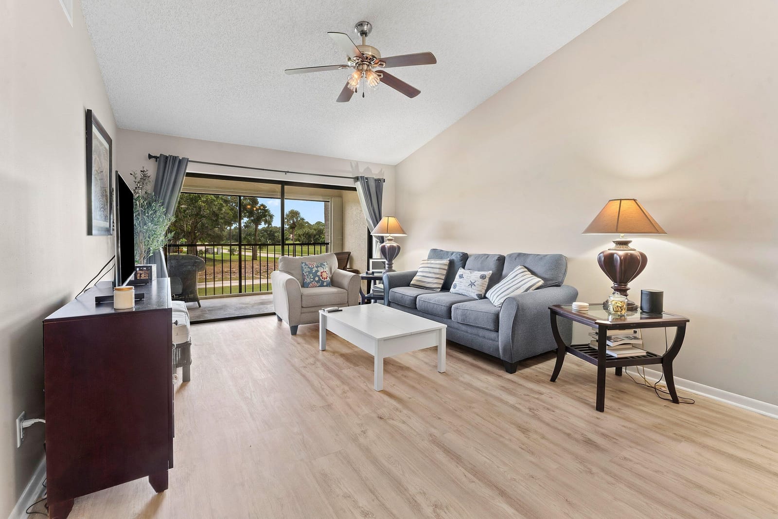 1502 PINECREST Circle C, Jupiter, FL 33458 photo 13