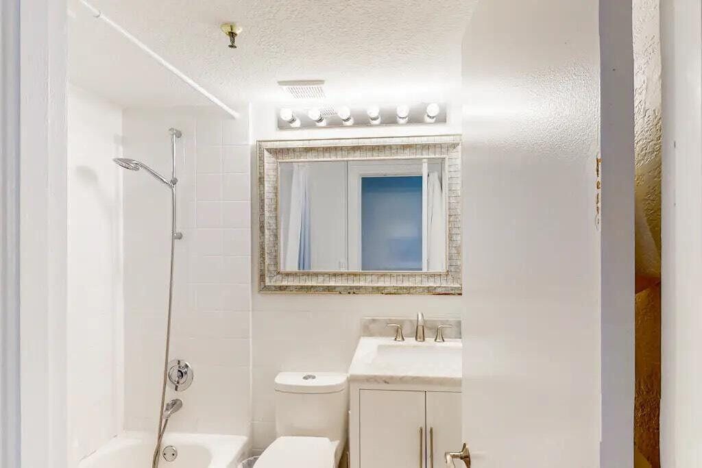 235 Sunrise Avenue 3215, Palm Beach, FL 33480 photo 6