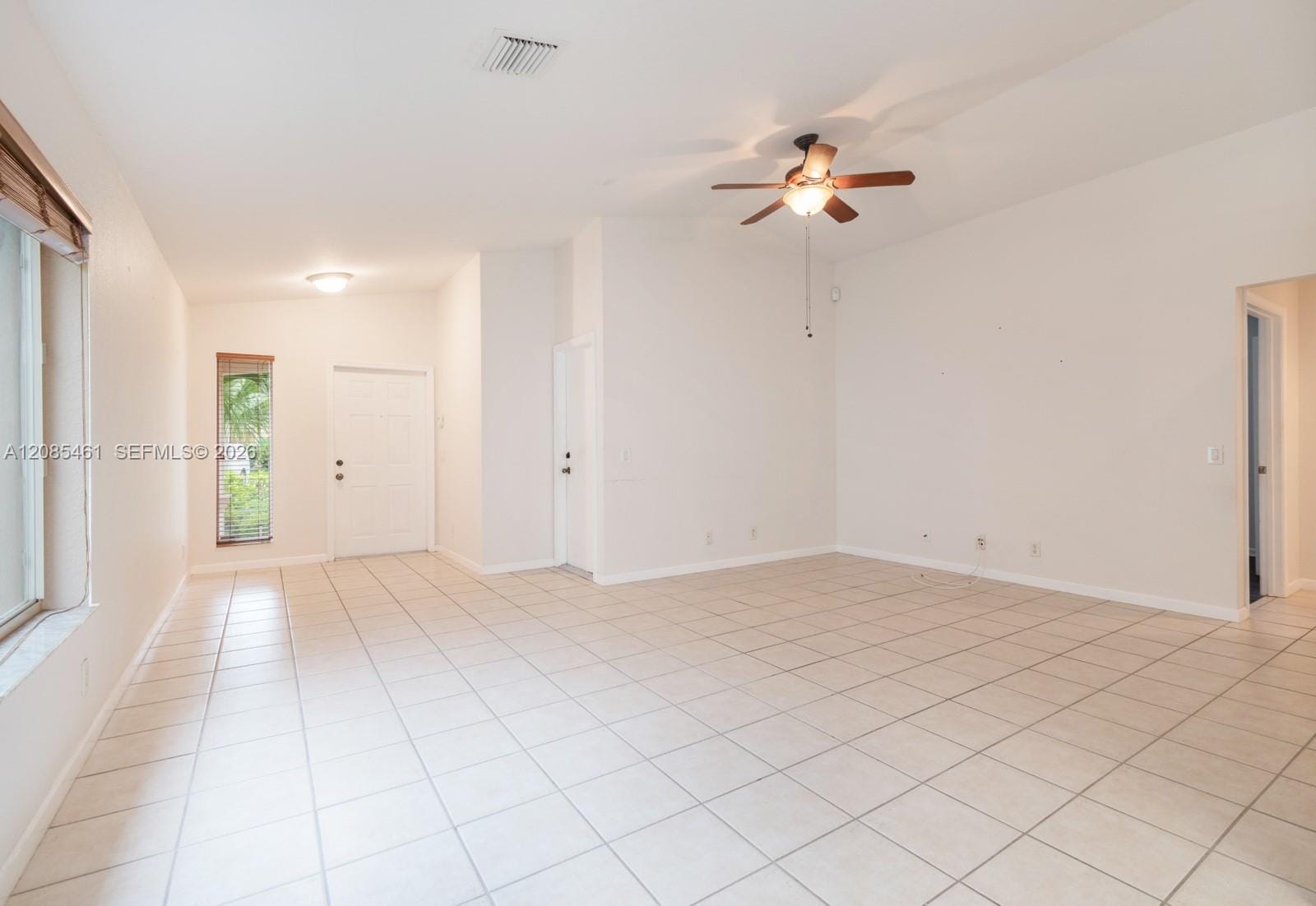 1211 Golden Cane Drive — photo 5