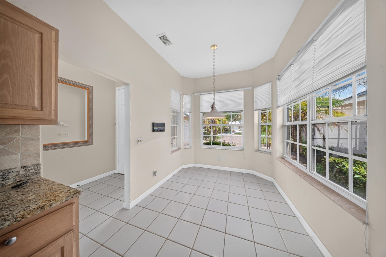 9437 POINCIANA Court — photo 4