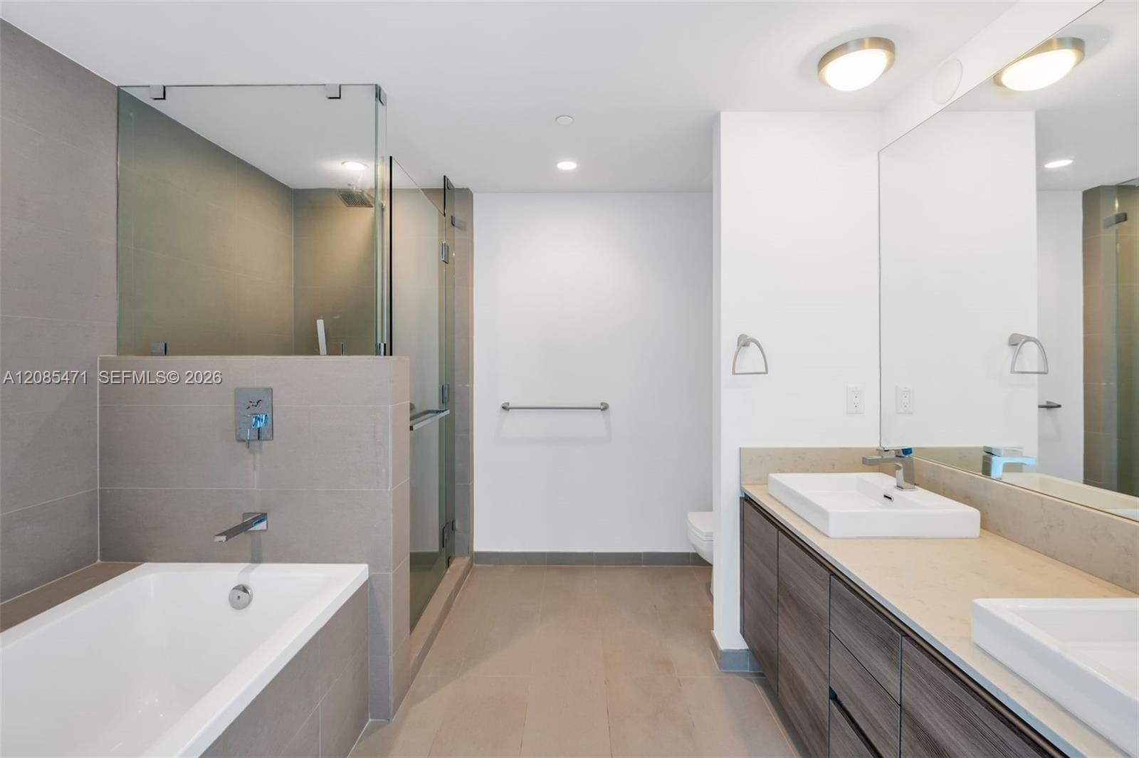 1080 Brickell Avenue 3900-3901, Miami, FL 33131 photo 16