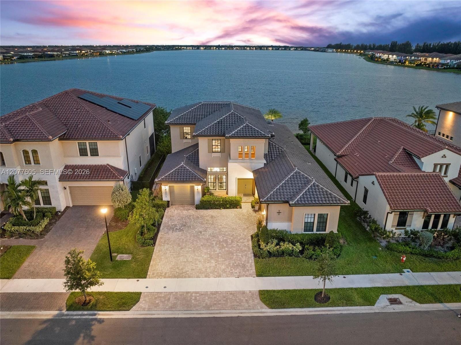 12570 N Parkland Bay Trail